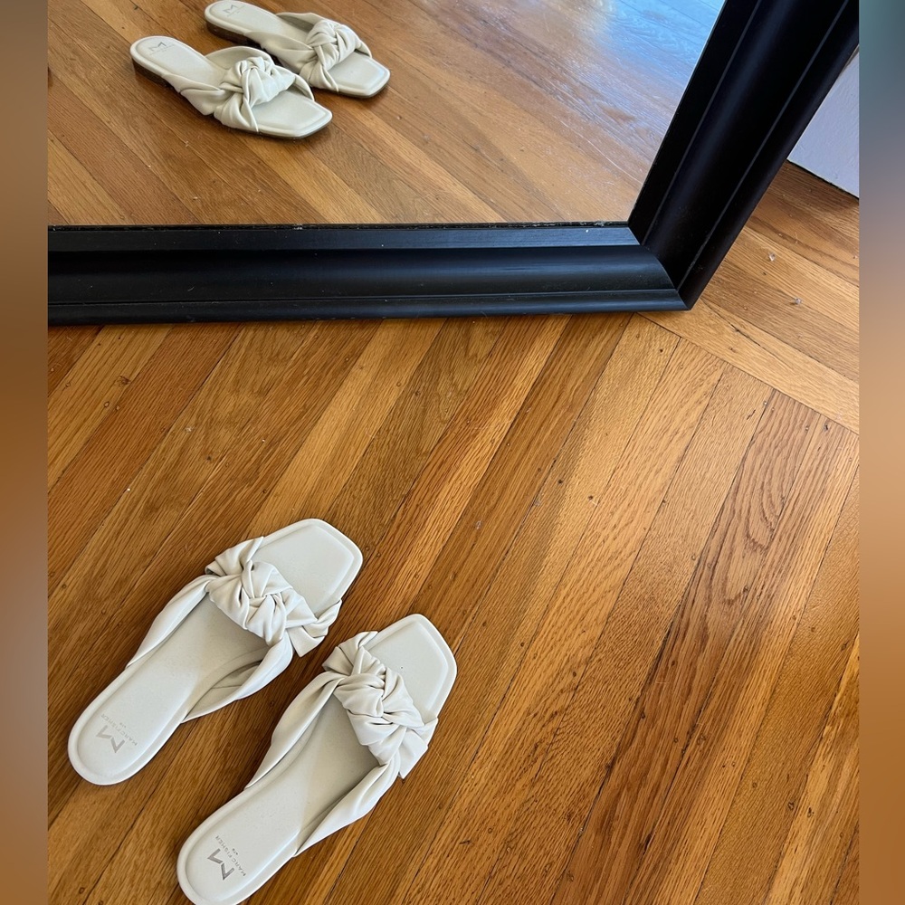 Women's Cream Slide Sandals